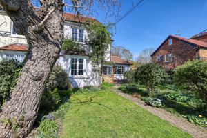 Photo 12- click for photo gallery